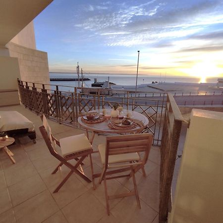 Potato Beach Apartment At Beach Front & Sea View Lagos Dış mekan fotoğraf